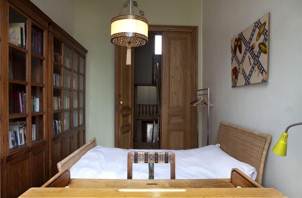 The Phileas Fogg Bed & Breakfast Saint-Josse-ten-Noode Exteriör bild